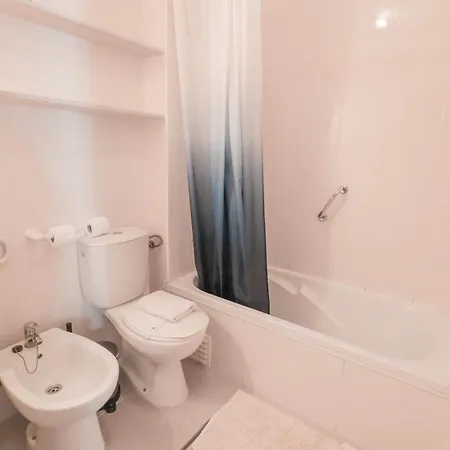 Old Village - Vilamoura T0 Com Patio Bicas