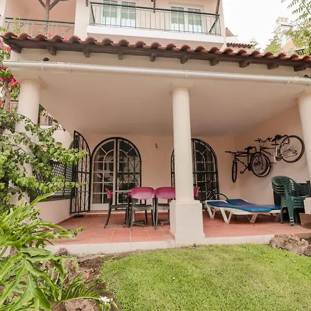 Old Village - Vilamoura T0 Com Patio Apartman *