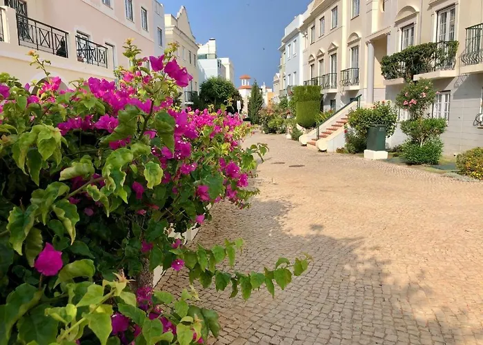 Old Village - Vilamoura T0 Com Patio * Bicas